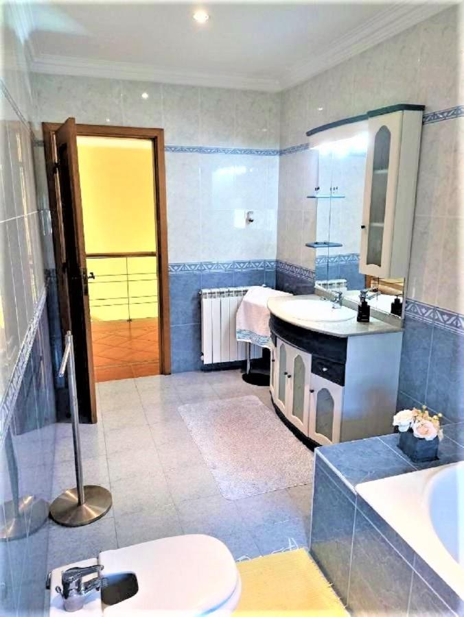 Anjos'Home Βιάνα ντο Καστέλο Εξωτερικό φωτογραφία